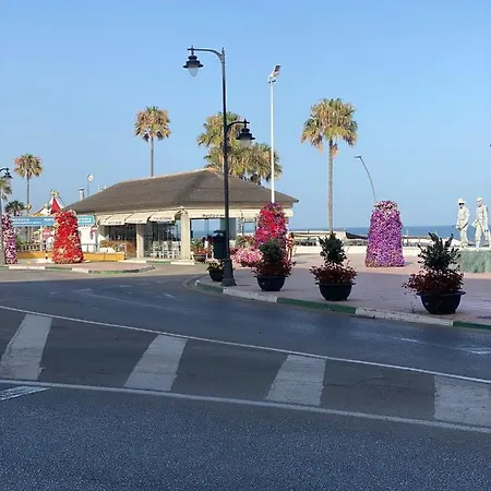 Ikram Front Beach Alboran, Casco Antiguo