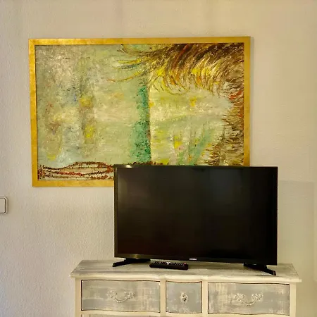 Appartement Ikram Front Beach Alboran, Casco Antiguo *