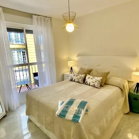 Appartement Ikram Front Beach Alboran, Casco Antiguo *