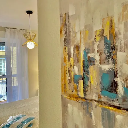 Appartement Ikram Front Beach Alboran, Casco Antiguo