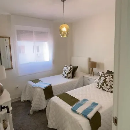 Appartement Ikram Front Beach Alboran, Casco Antiguo